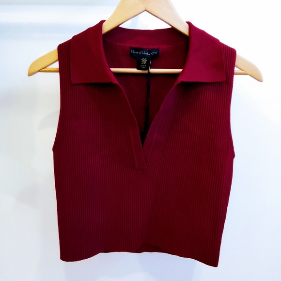 House of Harlow 1960 Tops - House of Harlow 1960 Deep V-neck Ribbed Collared Knit Top